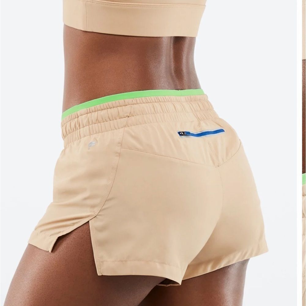 Fabletics Breathe Mid-Rise Run Short Cedar/Parakeet/Electric Blue 2X NWT in pkg